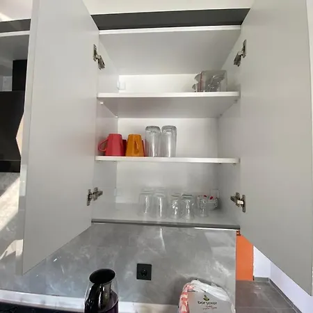 Oegreten Villa Aidim